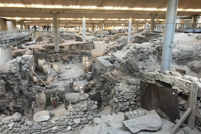 Akrotiri Private Guided Tour with an Archaeologist - Practical details at the meeting point