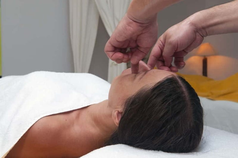 Akrotiri: Singles' Aromatherapy Massages - Practical advice for a smoother appointment