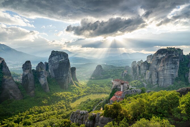 All Day Private Meteora Photo Tour - The 9:00 am pickup and full-day rhythm