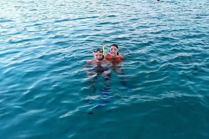 All inclusive cruise-Mykonos Delos&Rhenia beaches(free transport) - Rhenia beach break: swimming and snorkeling in a quiet bay