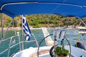 All Inclusive Daily Sailing with BBQ on Board - Lalaria Beach: 30 minutes of white cliffs and turquoise water