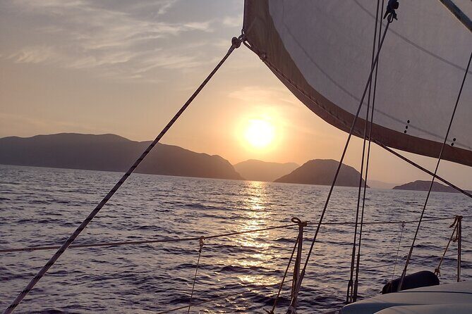 All Inclusive Daily Sailing with BBQ on Board - Arkos and Tsougrias: quiet islets for rinse-and-repeat swimming
