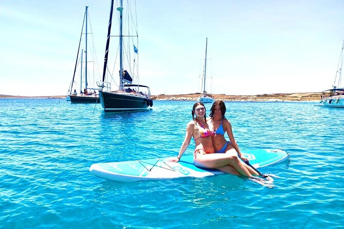 All inclusive Private Cruise: Delos &Rhenia island-free transport - Delos: ruins, museums, and a choice of pace