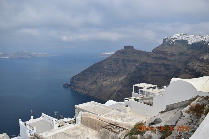 All of Santorini in 6 hours (private) - Red Beach Photo Stop Near Akrotiri: Wild Reds, Steep Hills, and Limited Time