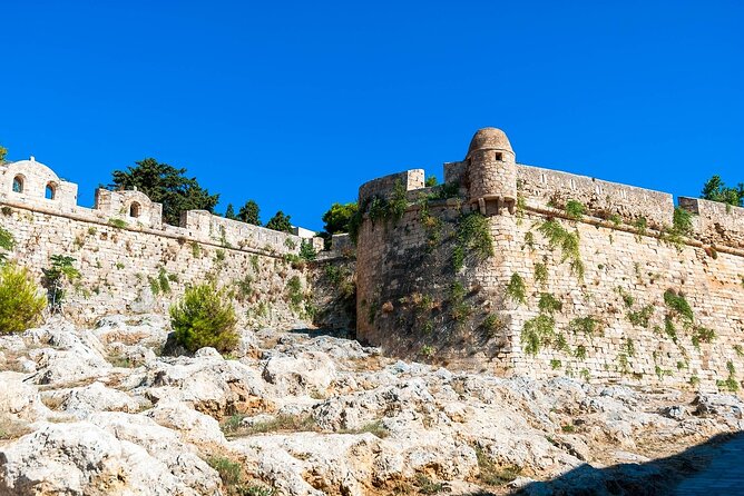 An audio tour of Rethymno: From Ancient Greece to modern times - Rimondi Fountain and the old town