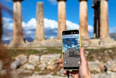 Ancient Corinth: Self-Guided Audiovisual Tour with 3D Models - The entrance route and the first hour