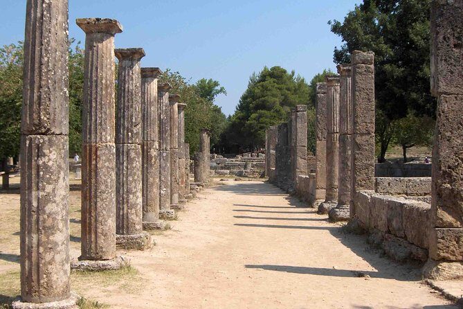 Ancient Olympia & Ancient Corinth Private LuxuryTour from Athens - Ancient Corinth: Temple of Apollo and a fast historical orientation