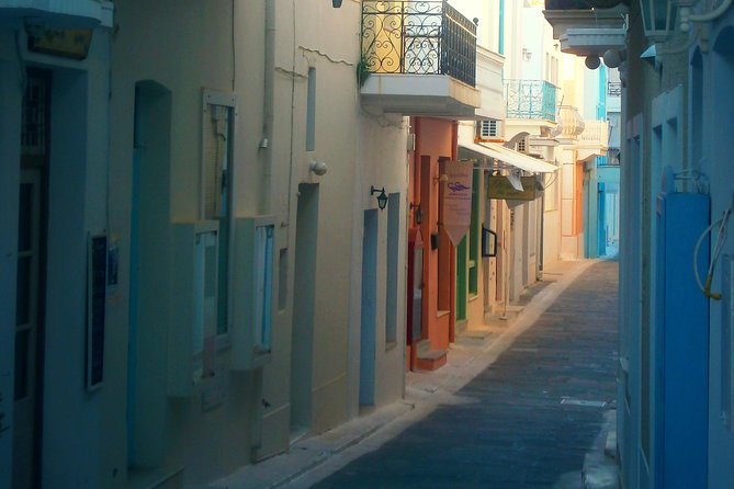 Andros half-day sightseeing tour - Platia Afanous Nafti and Andros’s seafaring memory