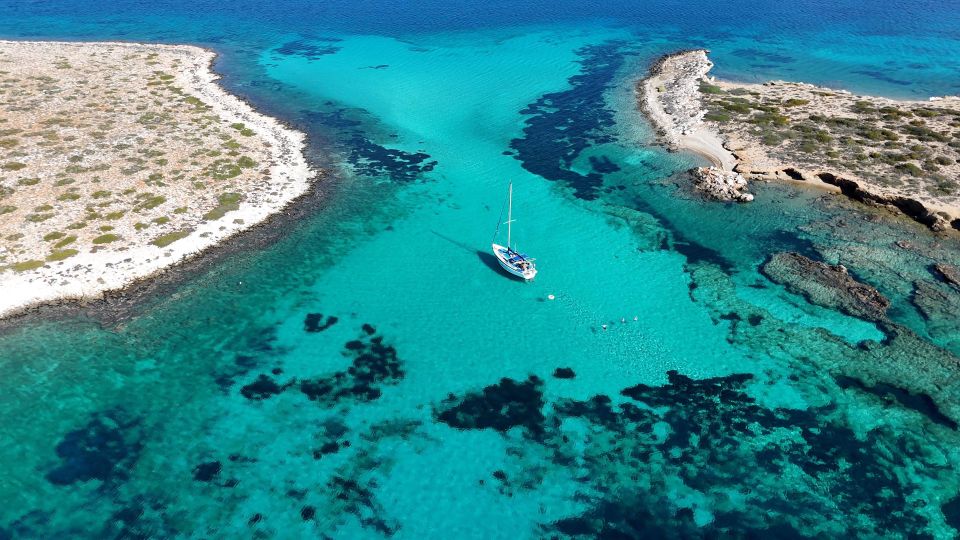 Antiparos: Private Half-Day Cruise with Swim Stops - A private half-day on the water