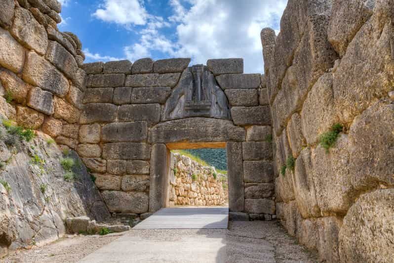 Archaeological Site of Mycenae: E-Ticket with Audio Guide - From the Entrance to Lions’ Gate: The Fortress Feel You Can Follow