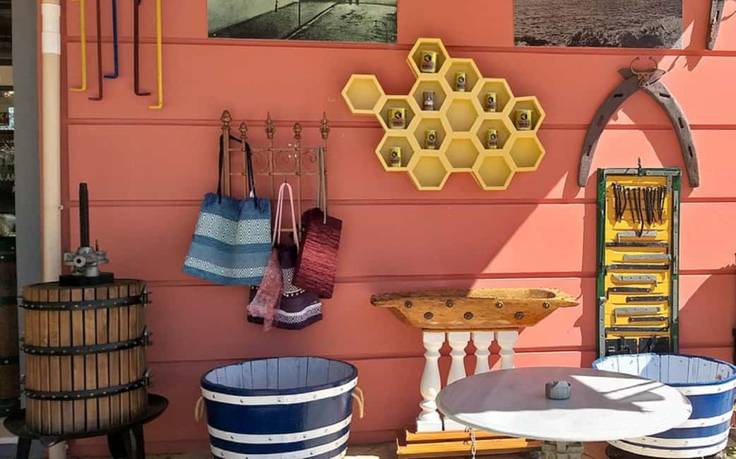 Argostoli & Beyond: Culture, Villages, Olive Oil & Honey - Kastro and the choice of St. George’s Castle