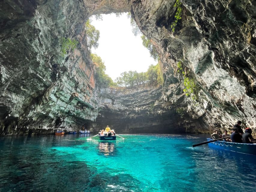 Argostoli: Melissani Lake, Drogarati Cave, and Myrtos Beach - Should you book the Argostoli Melissani–Drogarati–Myrtos tour?