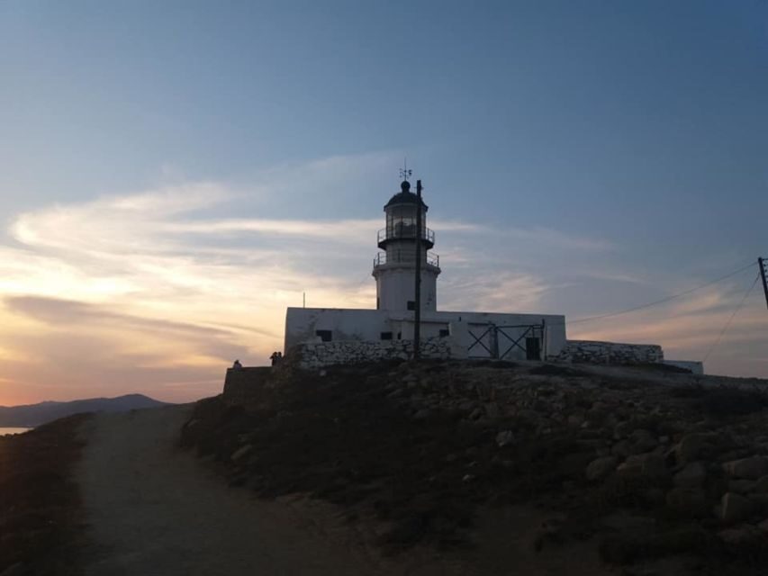 Armenistis Lighthouse Visit - Armenistis Lighthouse: a working beacon with real Mykonos meaning
