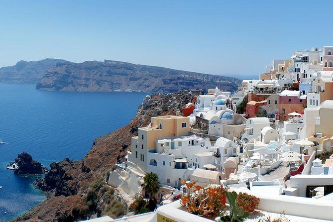 Aroma of Santorini:Private Half Day Sightseeing with wine tasting - Oia’s main street walk: cave houses, narrow lanes, and Agios Theodori