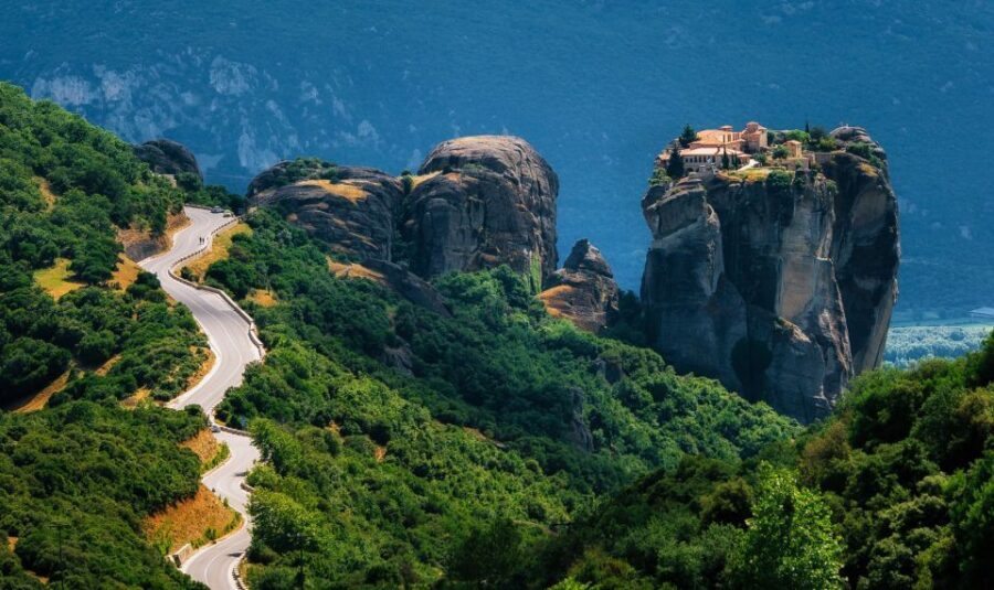 Athens: 2-Day Meteora Monasteries/Caves Tour and Hotel Stay - Tips that make this trip easier on your feet and better for photos