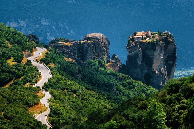Athens: 2-Day Trip to Meteora with Guided Tours and Hotel - Timing Back to Athens: Free Time in Kalambaka Then a Late Arrival