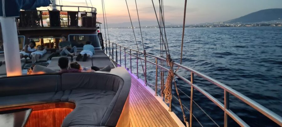 Athens: 3-Hour Sunset Cruise with Swim Stop, Snacks & Drinks - The Swim Stop Off the Boat: How to Plan for It