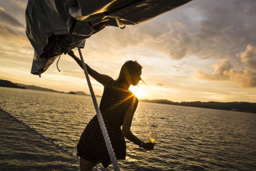 Athens: 3-Hour Sunset Cruise with Swim Stop, Snacks & Drinks - Music and Service: Why the Crew Makes This Feel Personal