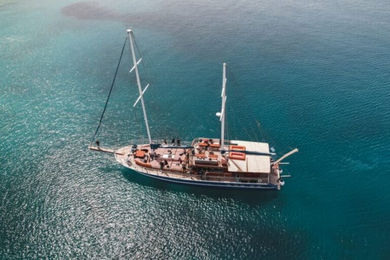 Athens: 3-Hour Sunset Cruise with Swim Stop, Snacks & Drinks - Getting to Marina Zea and Boarding the CALYPSO Without Stress