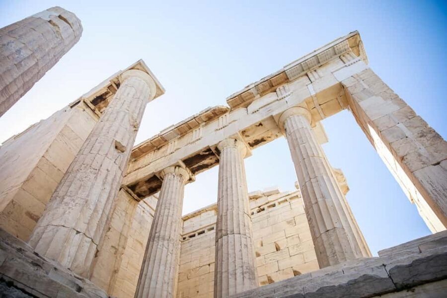Athens: Acropolis Museum and Acropolis Tour in the Afternoon - Late afternoon timing: a smarter way to handle heat and crowds