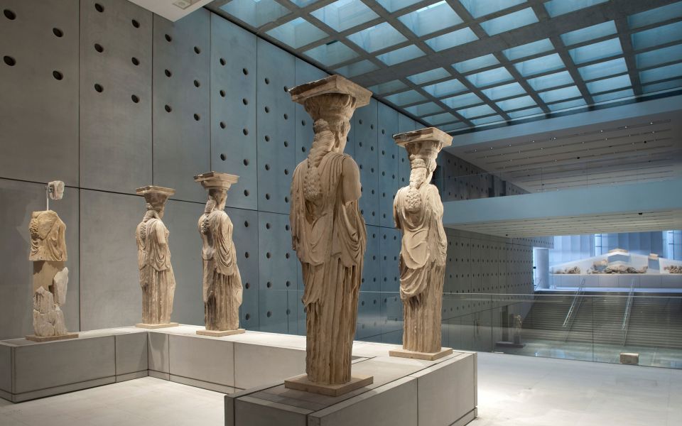 Athens: Acropolis Museum Tour with Skip-the-Line Entry - Entering the museum with express security access