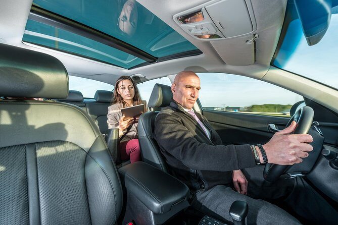 Athens Airport Arrival Transfer to Hotels or Addresses in Athens - Who Should Book This Airport Transfer