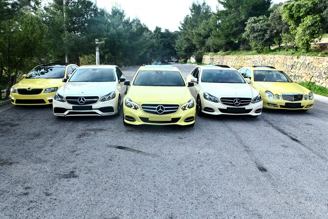 Athens airport to Athens Center private transfer - The driver experience: help without a formal tour