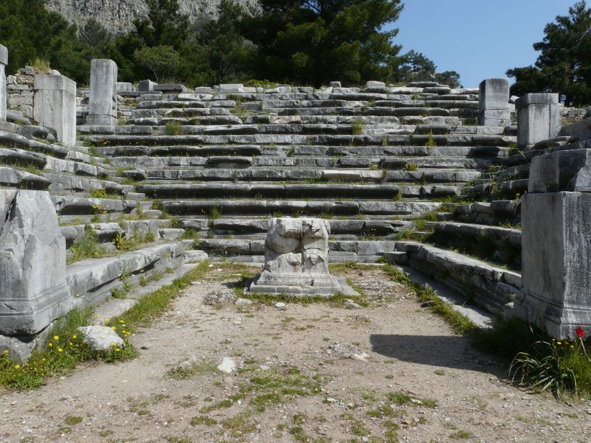 Athens: Ancient Olympia and Corinth Canal Private Tour - Entering Olympia through its museum