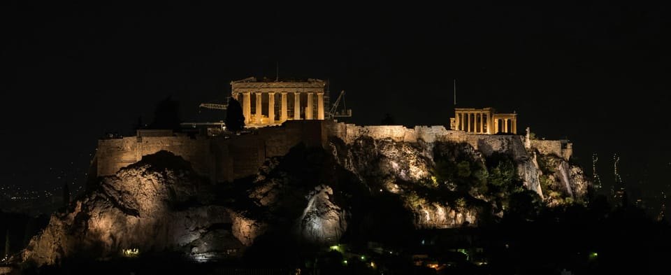 Athens and Piraeus: Private Night Tour - An hour in Monastiraki for food and street life