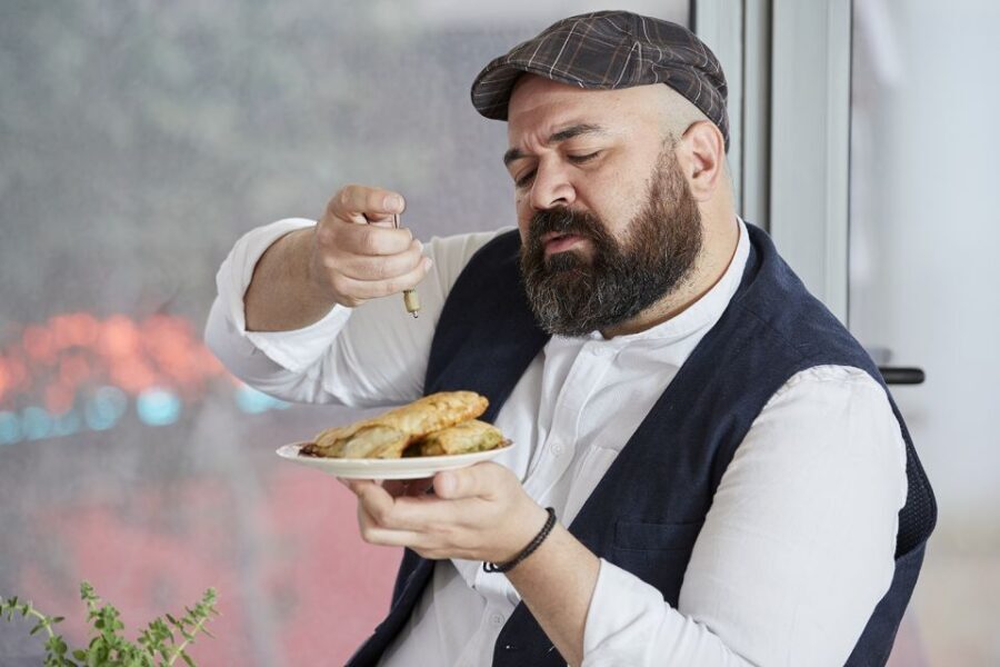 Athens: Around Greece in 5 Dishes: Dinner, Theater & Music - Should you book Around Greece in 5 Dishes?