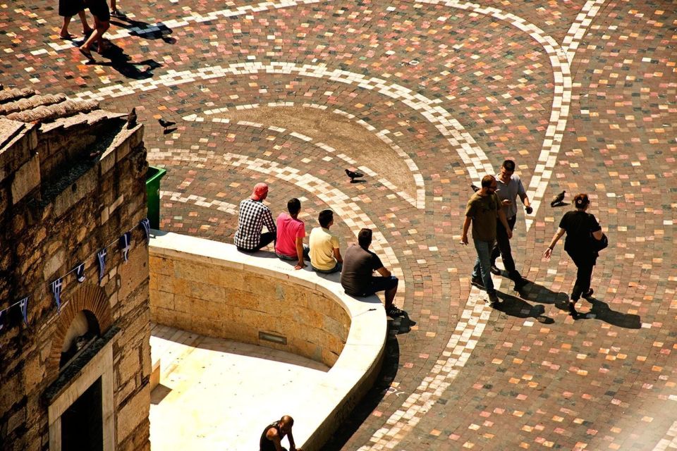 Athens at Twilight Night Tour with Drinks and Meze Dishes - Practical details that shape the evening