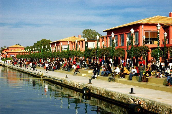Athens: Athens at sea - Meet-up and start time: what to expect before you pedal