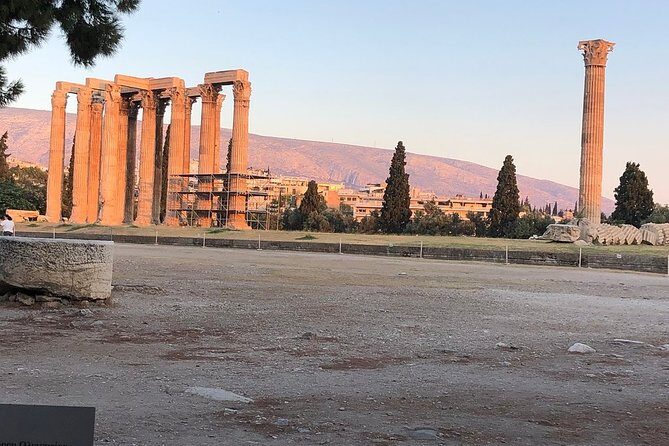 Athens By Night Private Tour - Syntagma Square: Parliament and the quick hit of the guard change