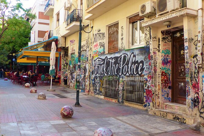 Athens City of Rebellion Small-Group Walk - Ayìa Dynami and resistance under occupation