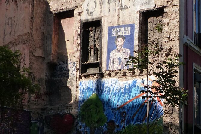 Athens City of Rebellion Small-Group Walk - The Tomb of the Unknown Soldier and the Evzones