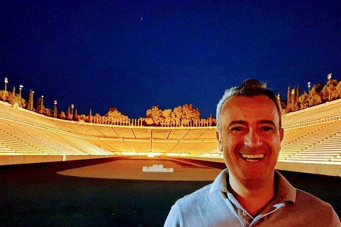 Athens city private tour - Tomb of the Unknown Soldier: the changing ceremony rhythm