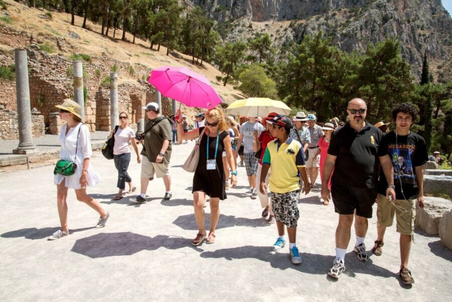 Athens: Delphi and Arachova Day Trip with Guide - Delphi archaeological site with a licensed guide