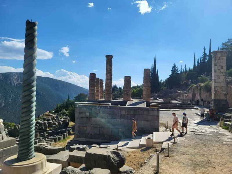 Athens: Delphi Day Tour with Museum & Arachova Village Visit - Arachova (Mount Parnassus slopes) for lunch, shops, and wandering time