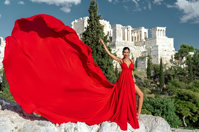 Athens: Flying Dress Photoshoot "Marilyn Package" - Who will enjoy this experience most