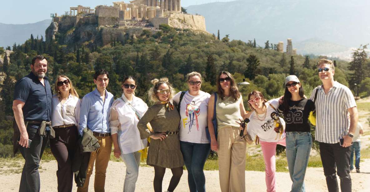 Athens: Foodie Walking Tour with Tastings - A food tour that also explains Athens