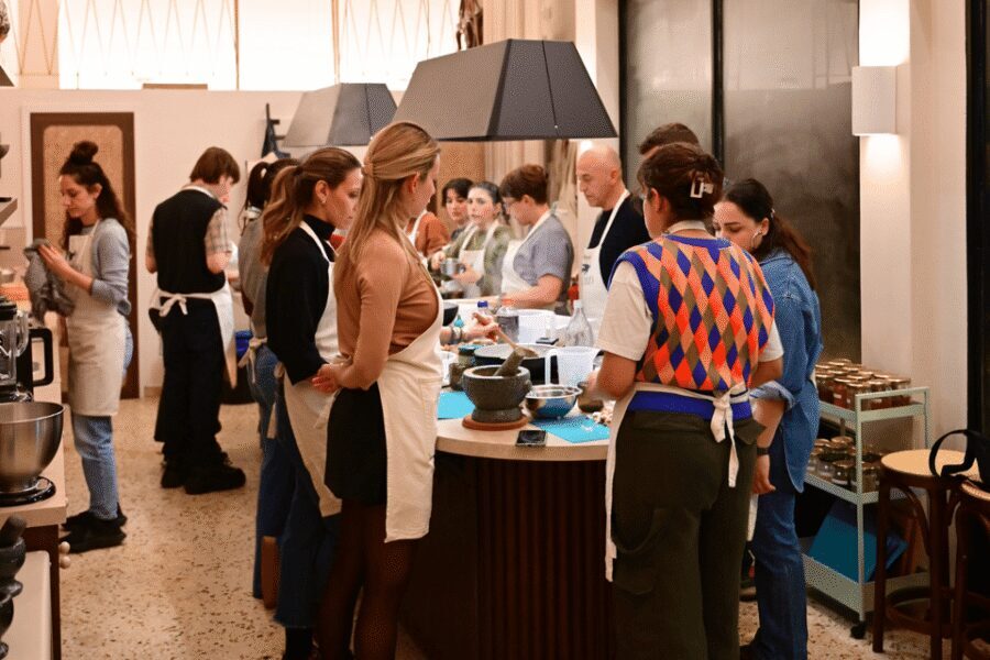Athens: Greek Cooking Class with Meal and Drinks - Why This Athens Greek Vegan Class Works So Well