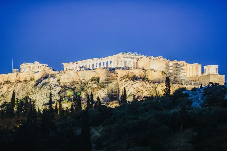 Athens: Greek Cuisine Cooking Class and 3-Course Dinner - Who should book this Greek cuisine class