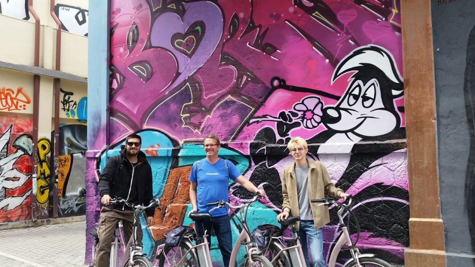 Athens: Greek Life and Street Art Electric Bicycle Tour - What the 2.5-hour itinerary feels like