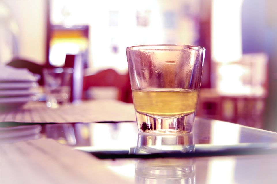 Athens: Guided Tour of 10+ Tastings of Authentic Greek Food - Meeting under the flea market sign