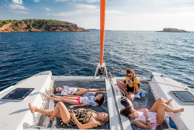 Athens: Half-Day Sunset Catamaran Cruise with Meal & Drinks - Getting ready: your packing list and small comfort upgrades