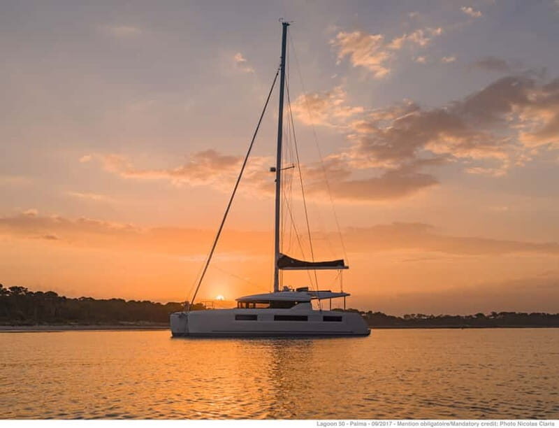 Athens: Half-Day Sunset Catamaran Cruise with Meal & Drinks - Alimos Marina: Why the starting point feels less “tour-bus”