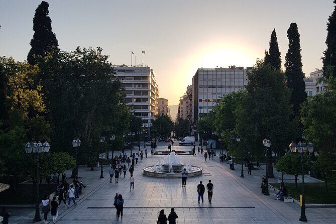 Athens Highlights Evening Tour with Dinner - Small Group Tour - Temple of Olympian Zeus and Hadrian’s Gate for serious photo power