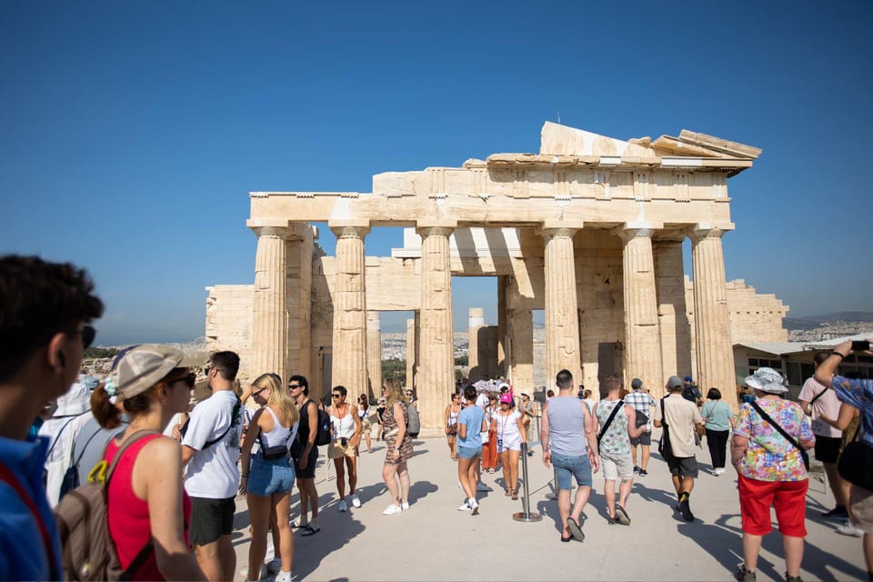 Athens: Hop-On-Hop-Off & Acropolis & Acropolis Mus.& 3 audio - Key points at a glance