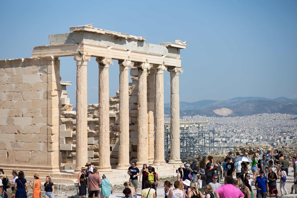 Athens: Hop-On-Hop-Off & Acropolis & Acropolis Mus.& 3 audio - Inside the Acropolis Museum