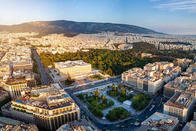 Athens Hotels to Piraeus Port Private Transfer - Mercedes Sedan vs Mercedes MiniVan: Vehicle Size That Fits Your Group